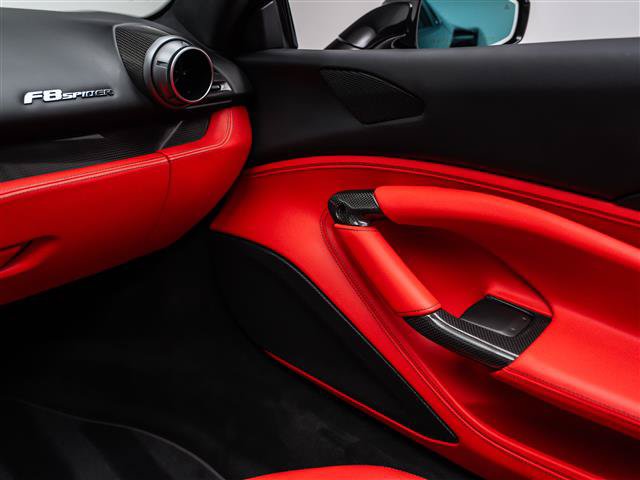 Used 2021 Ferrari F8 Tributo RWD image 39