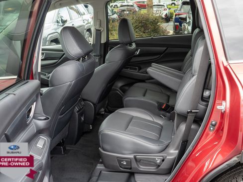 Used 2024 Subaru Ascent Limited AWD/4WD image 30
