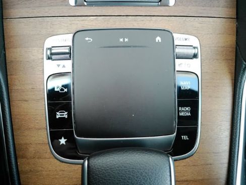 Used 2020 Mercedes-Benz GLS 450 4MATIC image 52