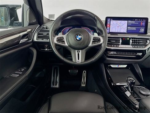 Used 2024 BMW X4 M40i w/ Premium Package image 24