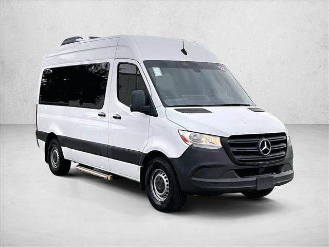 Used 2022 Mercedes-Benz Sprinter 2500 image 13