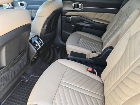 New 2026 Kia Sorento SX Prestige w/ Olive Brown Leather Package image 20
