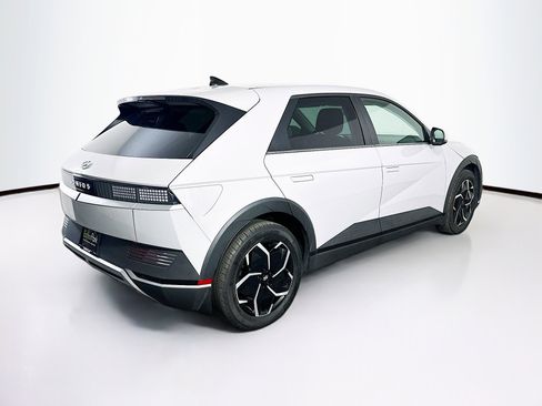 Used 2024 Hyundai Ioniq 5 SEL RWD image 9