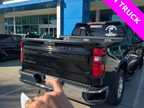 Used 2020 Chevrolet Silverado 1500 LT w/ All-Star Edition image 8