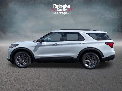 New 2026 Ford Explorer Active AWD/4WD image 9