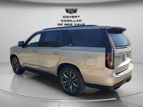 Used 2021 Cadillac Escalade Sport w/ Driver Assist Tech Package image 7