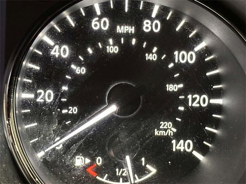 Used 2017 Nissan Rogue Sport SL image 29