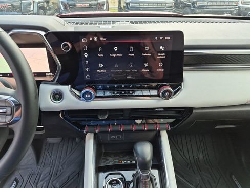 Used 2023 GMC Canyon AT4X AWD/4WD image 27