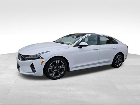 Used 2023 Kia K5 EX image 3