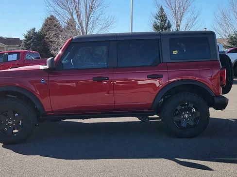 New 2024 Ford Bronco Black Diamond image 4
