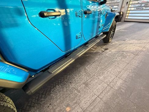 New 2026 Jeep Gladiator Sport S image 12