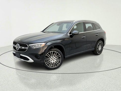 Certified 2023 Mercedes-Benz GLC 300 4MATIC w/ Driver Assistance Package image 1