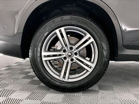 Certified 2022 Mercedes-Benz GLC 300 Grey image 8