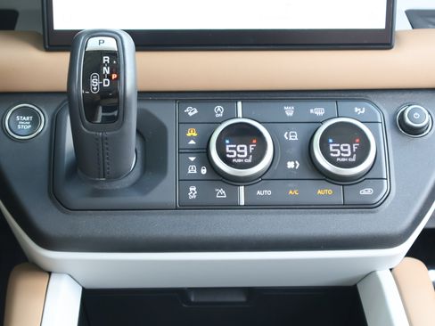 Used 2025 Land Rover Defender 130 S AWD/4WD image 20