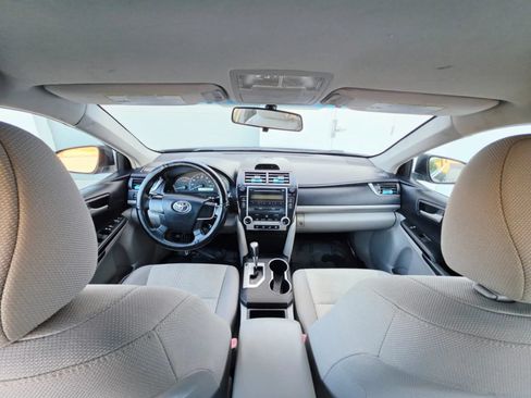 Used 2012 Toyota Camry FWD image 13