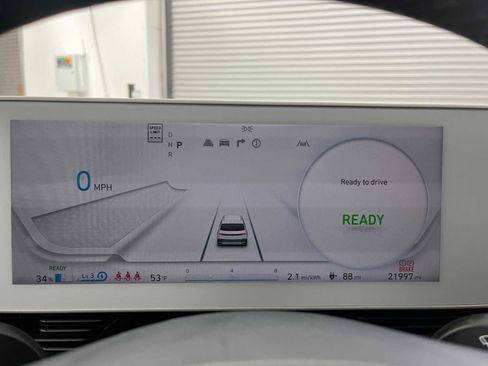 Used 2024 Hyundai Ioniq 5 SEL RWD image 16