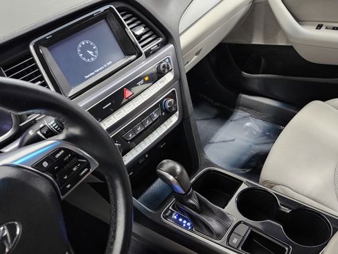 Used 2018 Hyundai Sonata SEL image 28