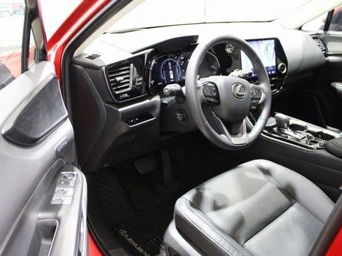 Used 2023 Lexus NX 350h 350h Premium image 2