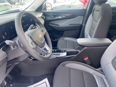New 2026 Chevrolet TrailBlazer LT w/ Convenience Package image 9
