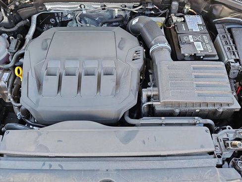 Certified 2024 Audi Q3 2.0T Premium Plus image 23