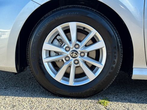 Certified 2025 Toyota Camry LE image 26