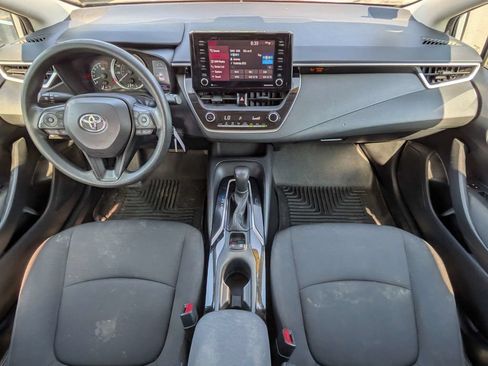 Used 2022 Toyota Corolla LE FWD image 13