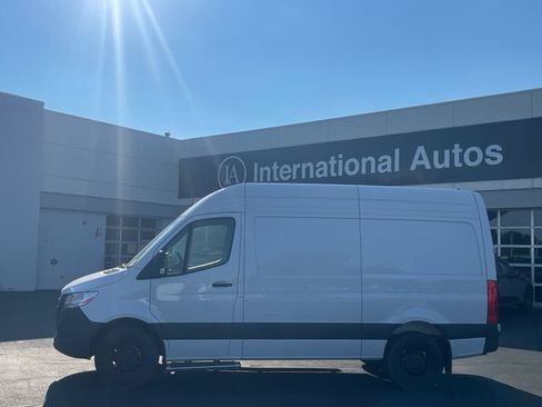 Used 2024 Mercedes-Benz Sprinter 2500 w/ Acoustic Package image 1