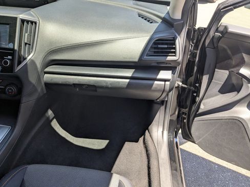 Used 2018 Subaru Crosstrek 2.0i Premium AWD/4WD image 20