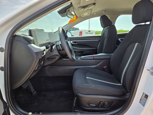 Used 2024 Hyundai Sonata SEL FWD image 12