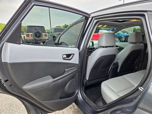 Used 2021 Hyundai Kona Ultimate w/ Cargo Package AWD/4WD image 27