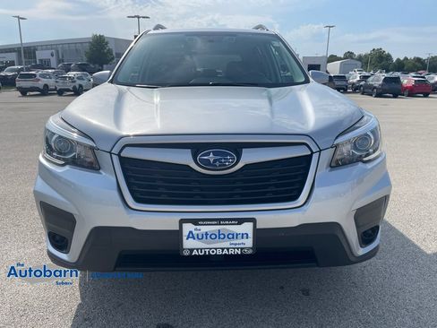 Used 2019 Subaru Forester Premium AWD/4WD image 8