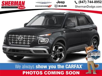 Used 2025 Hyundai Venue SEL video 1