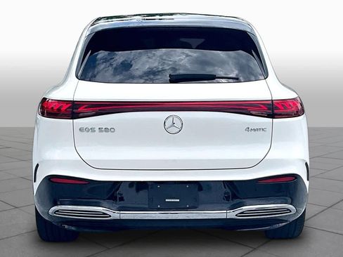 Used 2023 Mercedes-Benz EQS 580 4MATIC SUV image 4