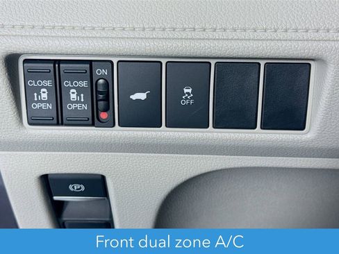 Used 2026 Honda Odyssey EX-L image 13