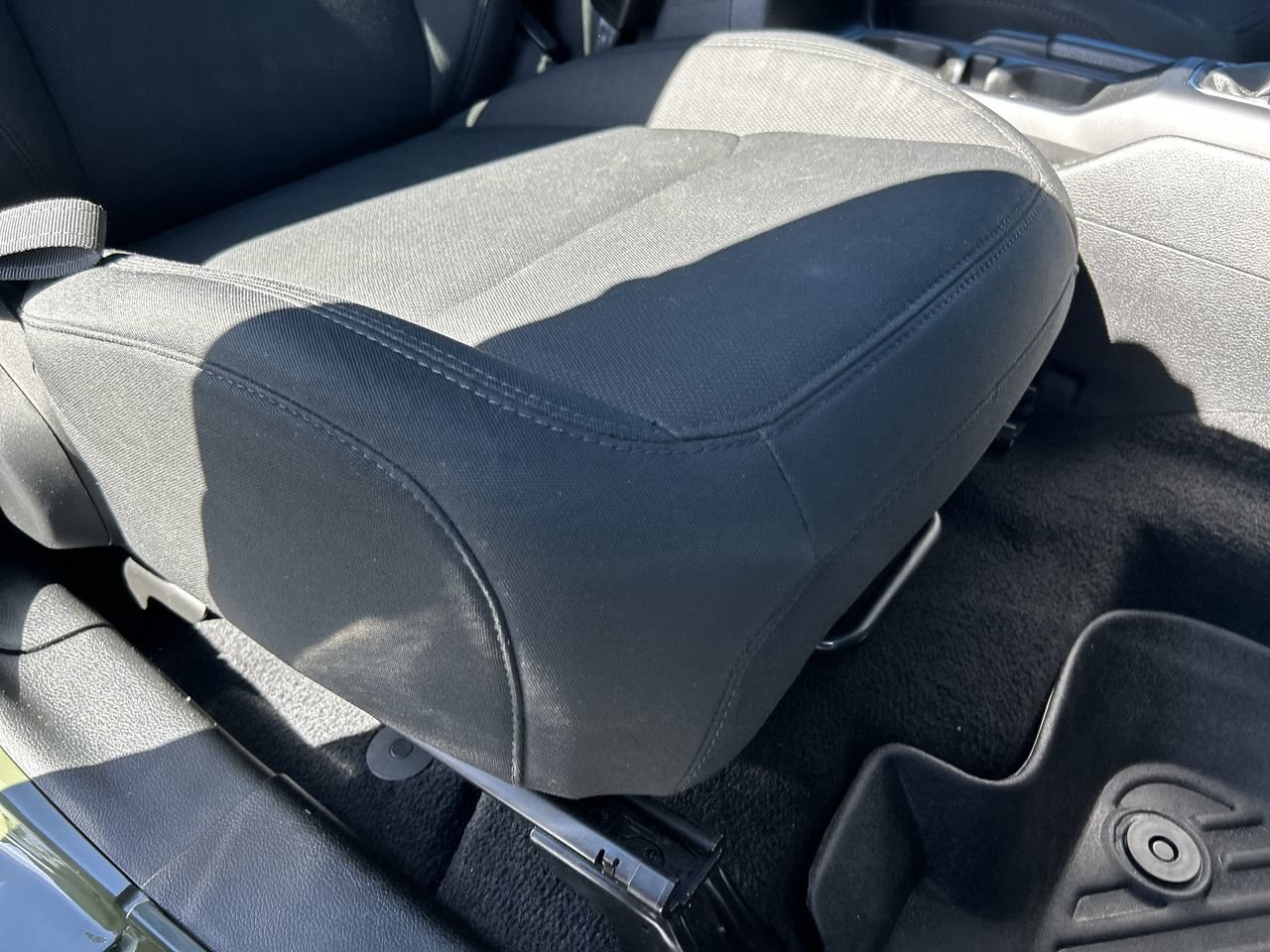 Used 2021 Jeep Wrangler Unlimited Sport AWD/4WD image 13