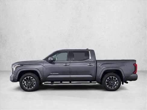 Used 2024 Toyota Tundra Limited AWD/4WD image 4
