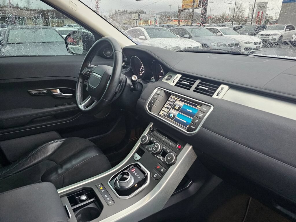 Used 2014 Land Rover Range Rover Evoque Pure AWD/4WD image 11