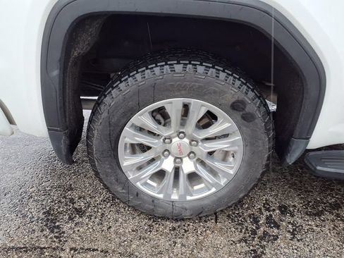 Used 2024 GMC Sierra 1500 Denali w/ Technology Package AWD/4WD image 55