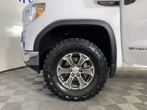 Used 2019 GMC Sierra 1500 SLT image 11