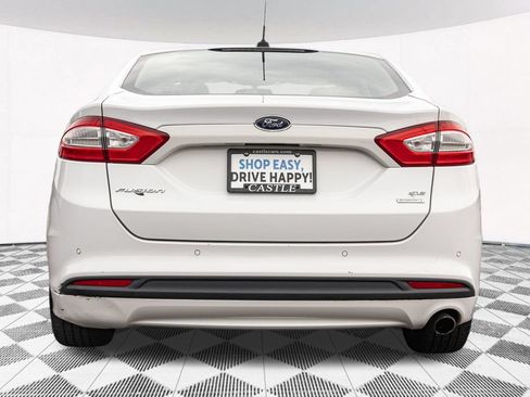 Used 2013 Ford Fusion SE FWD image 9
