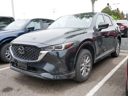 Used 2025 MAZDA CX-5 AWD 2.5 S w/ Preferred Package image 3