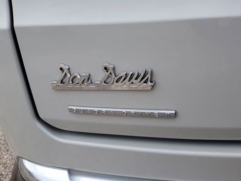 Used 2022 Jeep Grand Wagoneer Series II w/ Premium Group II AWD/4WD image 6