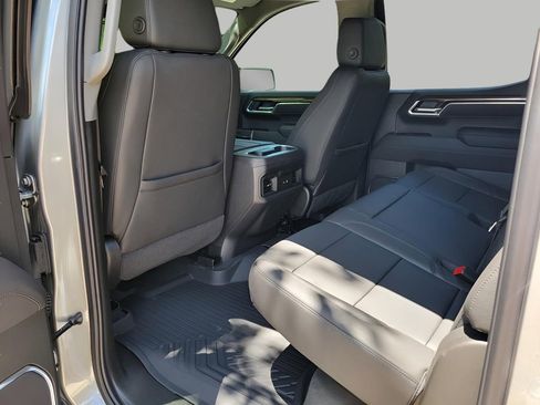 New 2025 Chevrolet Silverado 1500 LT Trail Boss w/ Convenience Package II AWD/4WD image 13