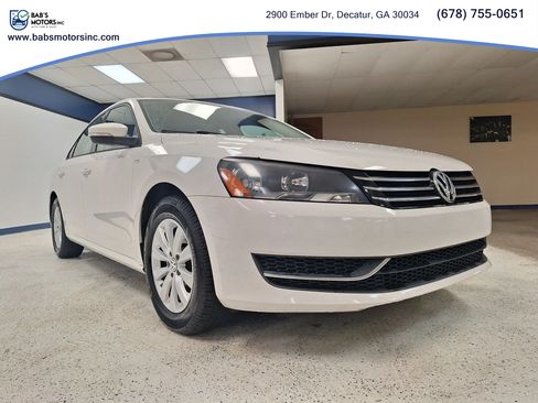 Used 2015 Volkswagen Passat 1.8T Wolfsburg Edition FWD image 5