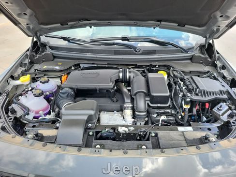 New 2026 Jeep Cherokee Laredo AWD/4WD image 17