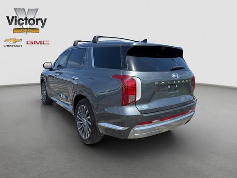 Used 2023 Hyundai Palisade Calligraphy FWD image 4