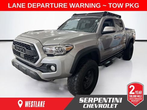 Used 2020 Toyota Tacoma TRD Off-Road image 1