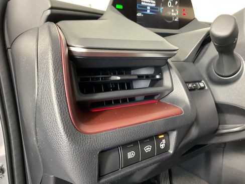New 2026 Toyota Prius Plug-In Hybrid w/ Limited Premium Package FWD image 14