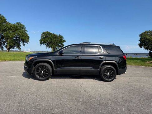 Used 2019 GMC Acadia SLT FWD image 2