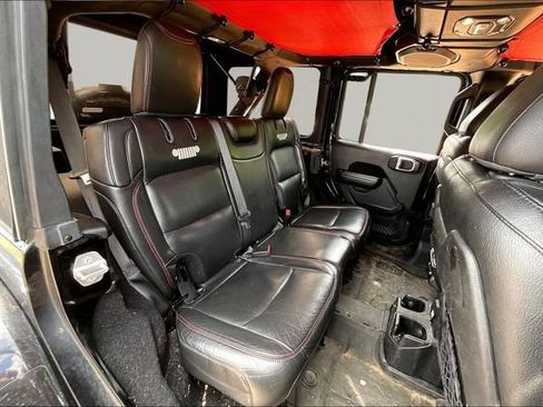 Used 2021 Jeep Wrangler Unlimited Rubicon AWD/4WD image 17